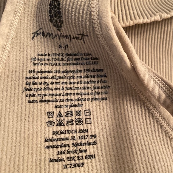 NWOT Free People Happiness Runs Tank Brushed Taupe Size XS/S (0-6) - Picture 4 of 5